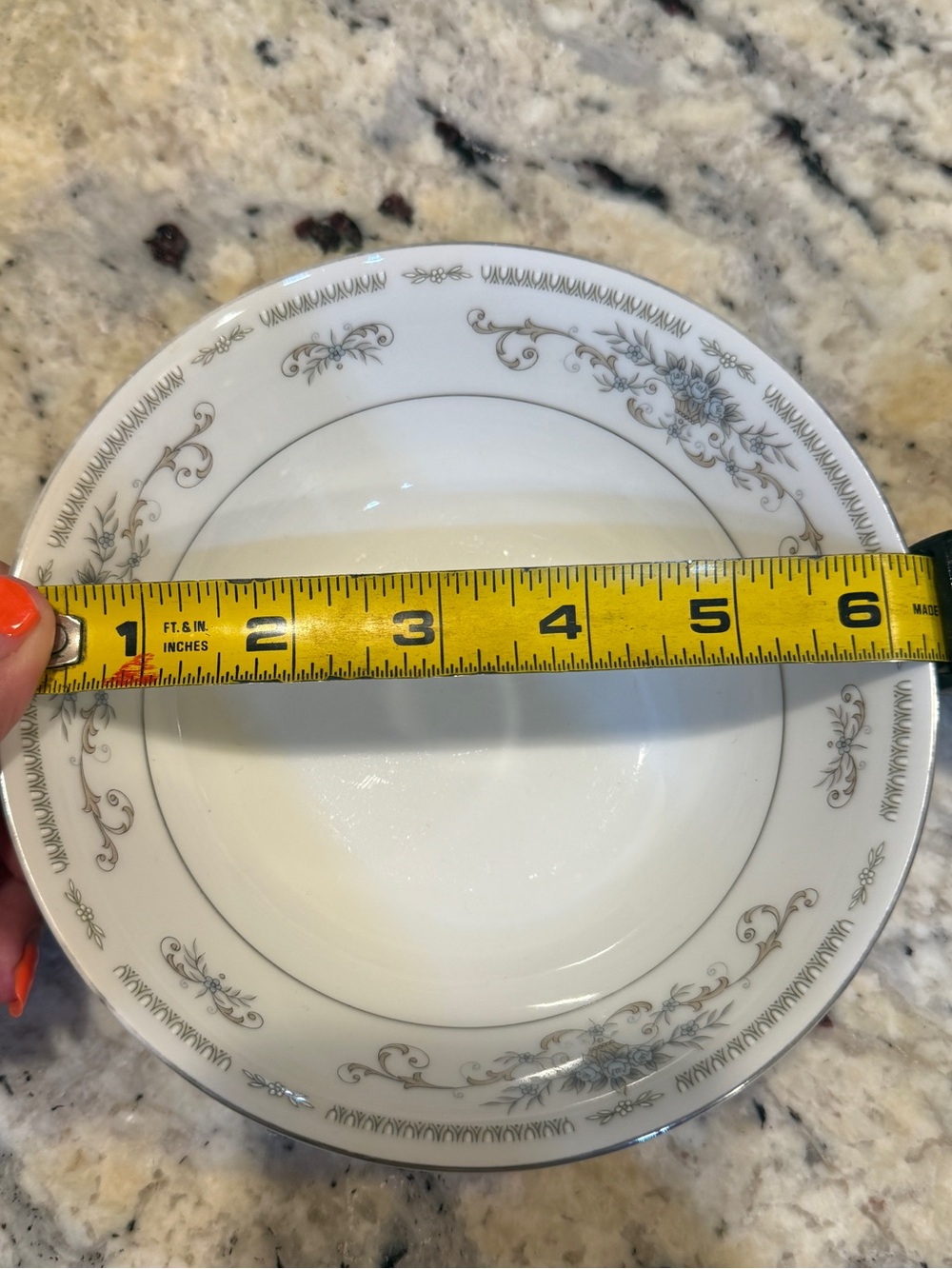 Vintage Fine Porcelain China “Diane” Dessert Bowls - 2 piece set - Picture 6 of 7